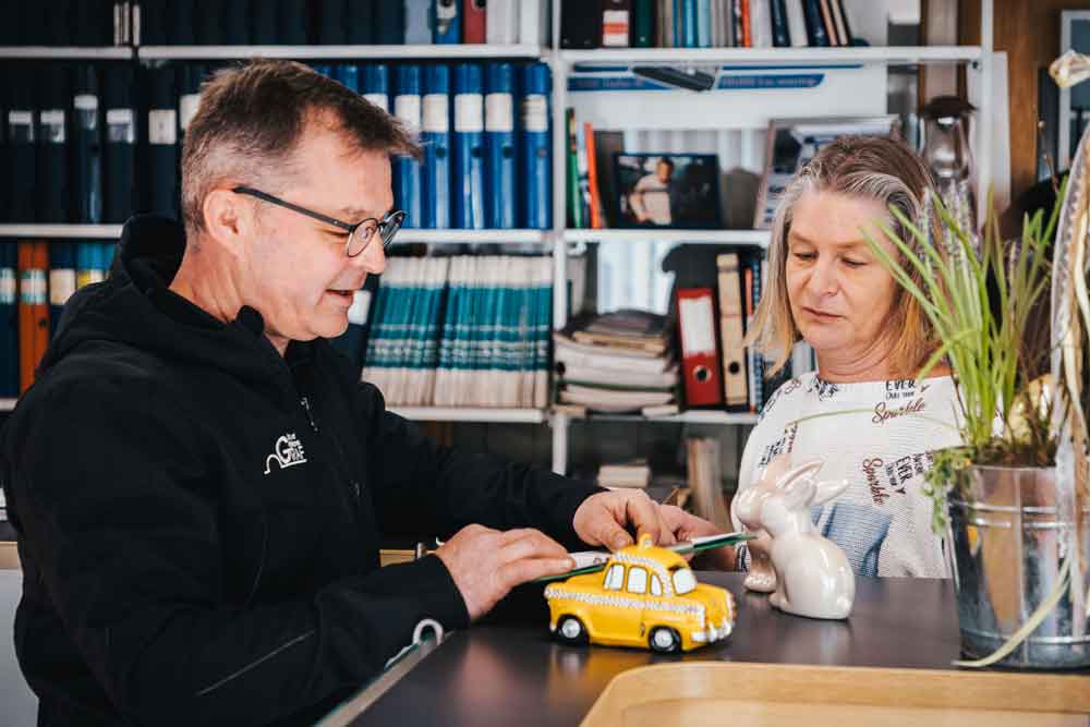 Firmeninhaber Peter und Bianca Graf von Taxi und KFZ-Technik Graf in Regensburg